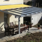 SUWI Storenbau AG  -  Sonnenstoren Terrassenbeschattung Wintergartenbeschattung Freistehende Beschattung Fassadenstoren - Terrassenbeschattung