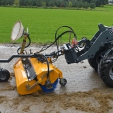 A.Leiser Maschinen und Fahrzeuge AG  -  Konpaktlader Gabelstapler Bagger Landmaschinen Bau - Anbaugeräte