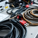 Lilotronik e.K.  -  Aktive Komponenten Steckverbinder Passive Komponenten Mechanische Bauelemente Akkus - Kabel & PC-Anschlusstechnik