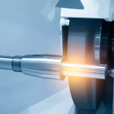 ARBRA + STAHL GmbH  -  Schleifroboter Aluminiumbearbeitung Schleiftechnik Poliertechnik Lohnwaschen von Metallteilen - ARBRA + STAHL GmbH