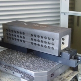 Triag International AG  -  Spanntechnik Spanntechniken Spannsystem Spannsysteme Spannmittel - Schwerzerspanung - aptoCLAMP