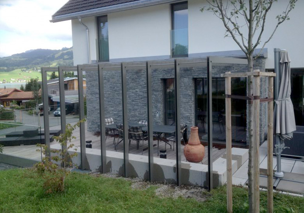 MEBAG Apparate- und Metallbau AG  Kobiboden 7 8840 Einsiedeln Schwyz Schweiz Metallbau Stahlbau Tore Türen Geländer Terrassenüberdachung